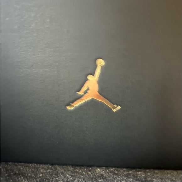 Nike Air Jordan 11 retro low cement mens sz10 - Picture 4 of 5